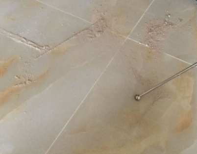 永嘉瓷砖空鼓维修公司分享粘合剂选择不当在瓷砖铺贴过程中可能导致以下问题